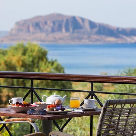 Iris Beach Hotel Monemvasia Extérieur photo