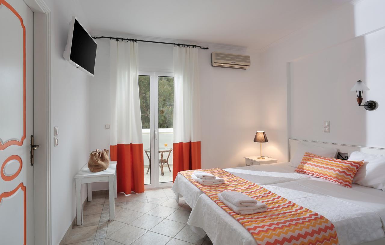 Iris Beach Hotel Monemvasia Extérieur photo
